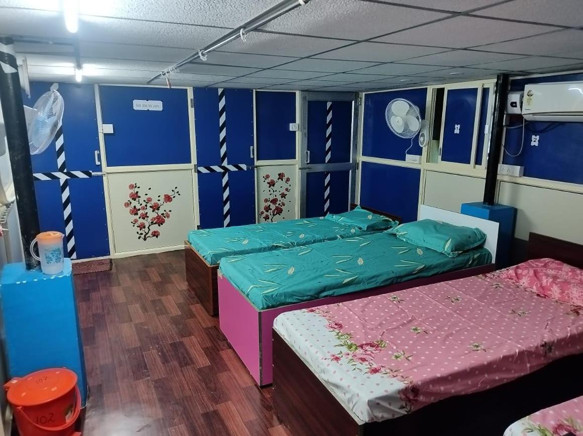 Rajeswari Ac Dormitory For Indian Males Only Port Blair Exterior foto