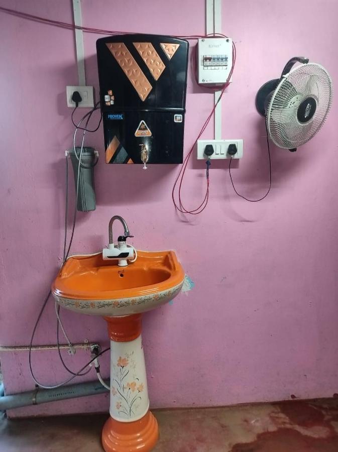 Rajeswari Ac Dormitory For Indian Males Only Port Blair Exterior foto